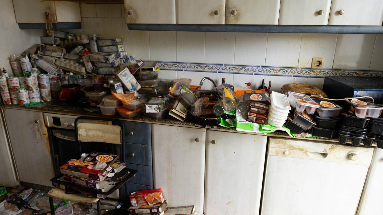 Débarras de diogène réalisé par Débarrasse Tout Rennes